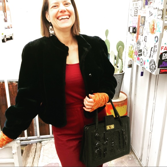 Meet your Posher, Angela - Picture 2 of 8